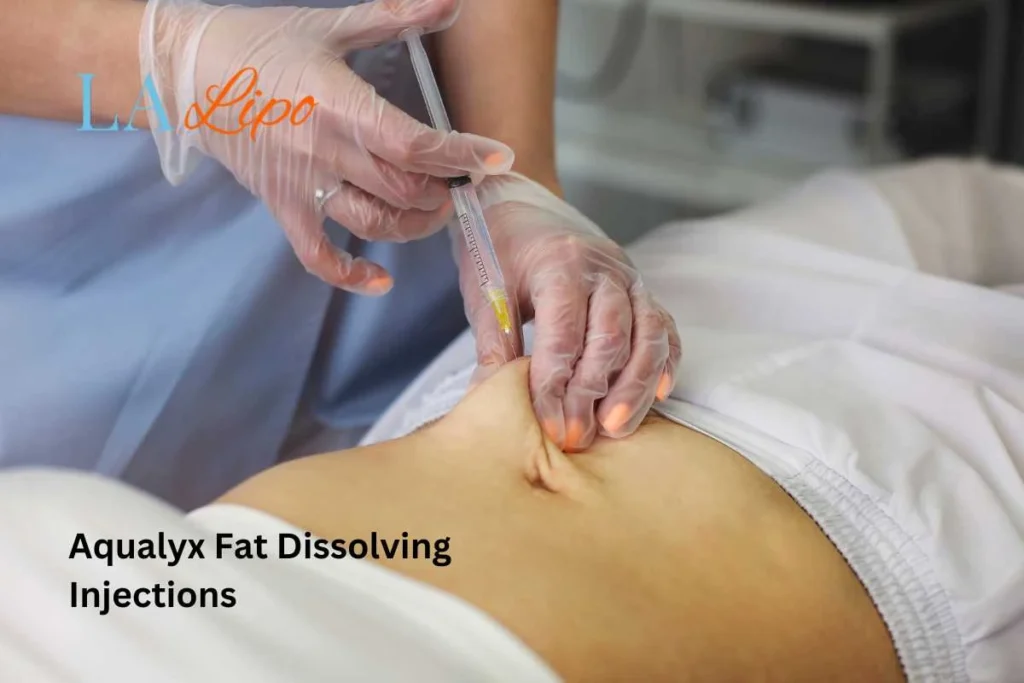 woman having fat dissolving injections Greater London (Redbridge) in the stomach